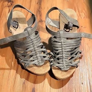 Strappy Wedge sandals